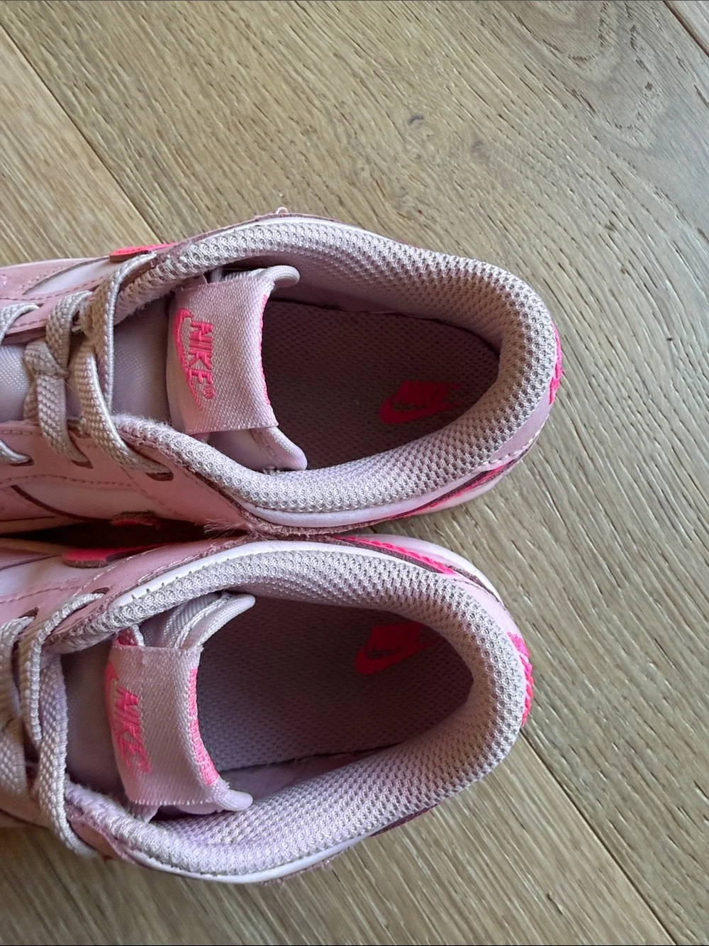 Nike Kids Pink Low-Top Sneakers with Hot Pink Swoosh